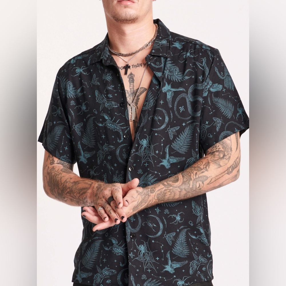 Midnight Hour Green Witch Unisex Top XS